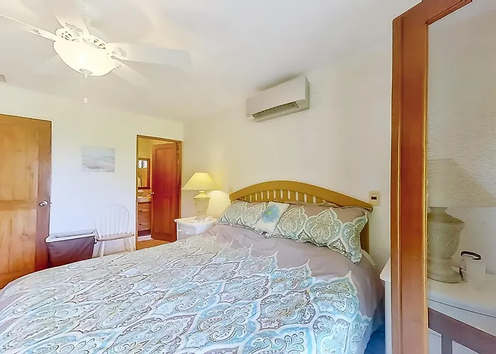 2-unit Bundle: Bahia Pez Vela * Playa Ocotal